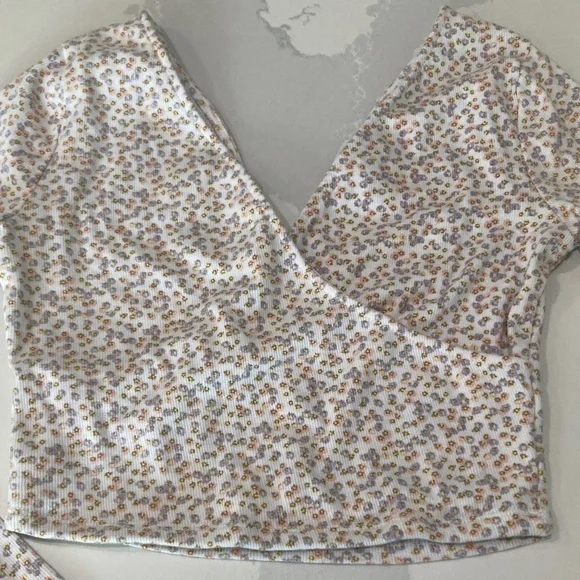 Floral Wrap-Style Long Sleeve Crop Top - White with Pink & Brown Ditsy Print - Picture 3 of 5